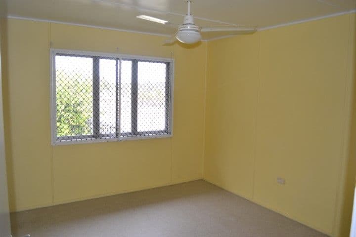 56 Golding Street, BARNEY POINT QLD 4680, Barney Point - Thumbnail 5