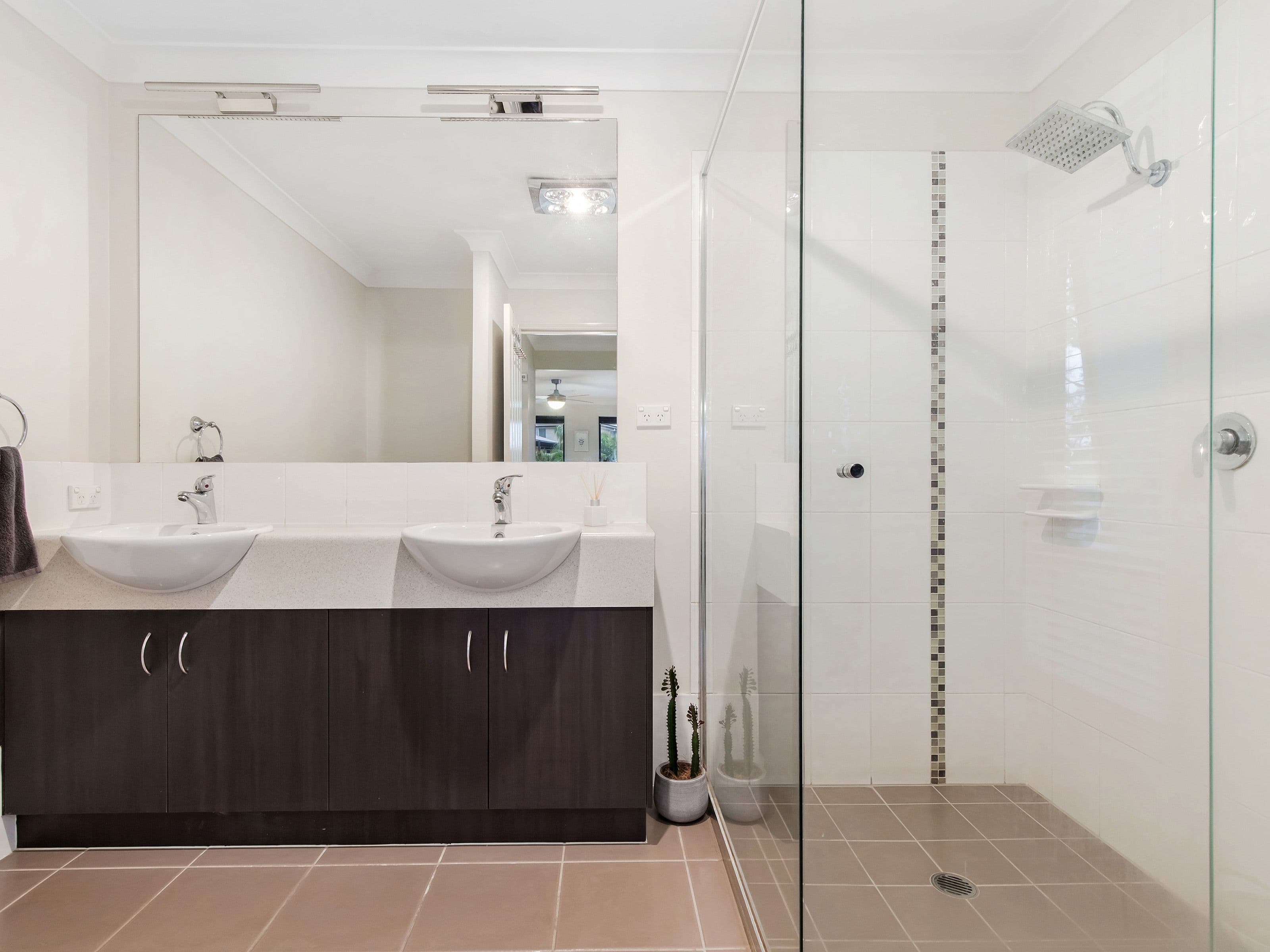 5 Yarwood Crescent, Ormeau Hills QLD 4208, Ormeau Hills - Thumbnail 8