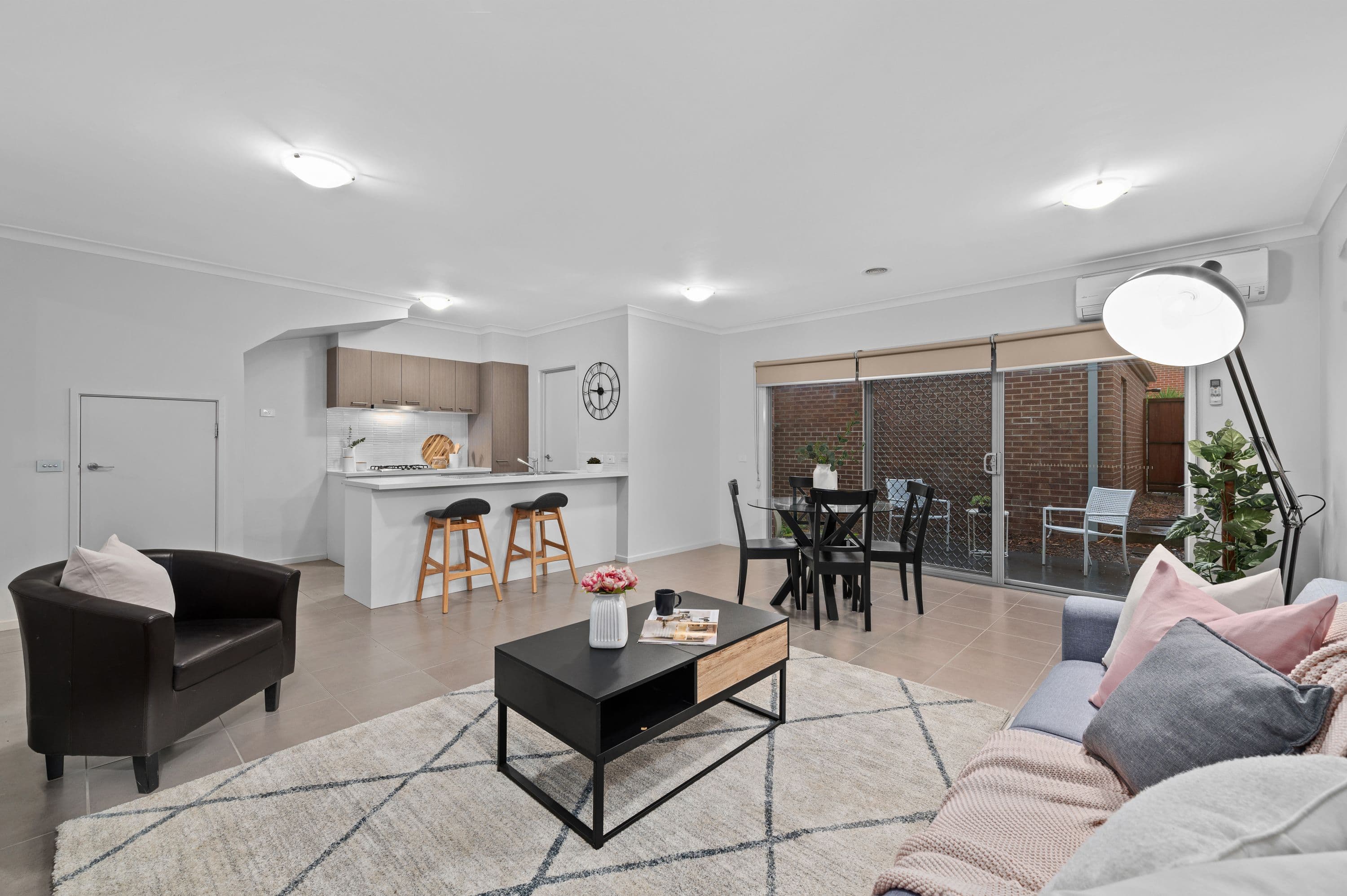 40 Palisades Boulevard, South Morang VIC 3752, South Morang - Thumbnail 2