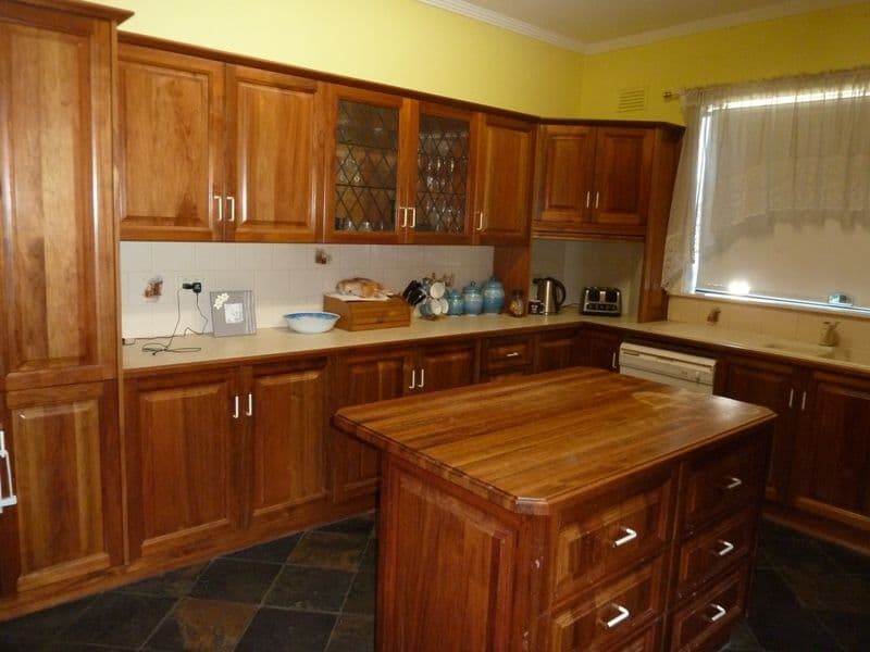 13 Howland Street, MOUNT GAMBIER SA 5290, Mount Gambier - Thumbnail 3