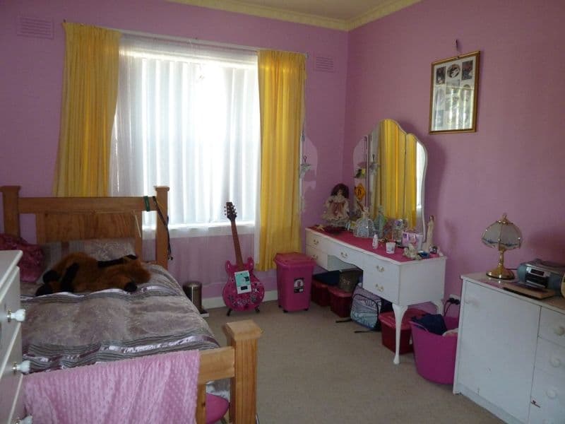 13 Howland Street, MOUNT GAMBIER SA 5290, Mount Gambier - Thumbnail 7