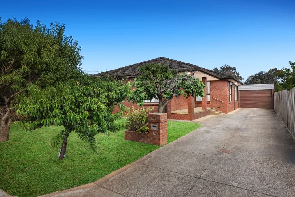 10 Pagnoccolo Street, Werribee VIC 3030, Werribee - Image 1
