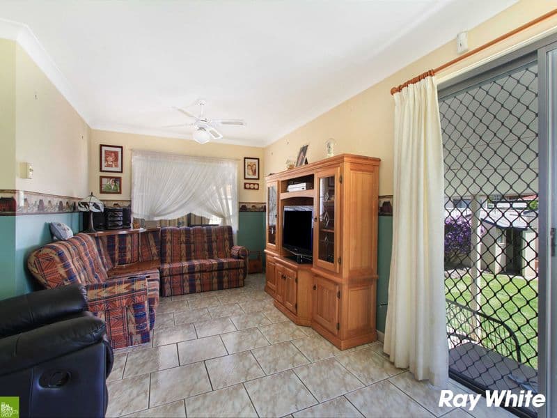 52 Ash Avenue, ALBION PARK RAIL NSW 2527, Albion Park Rail - Thumbnail 7
