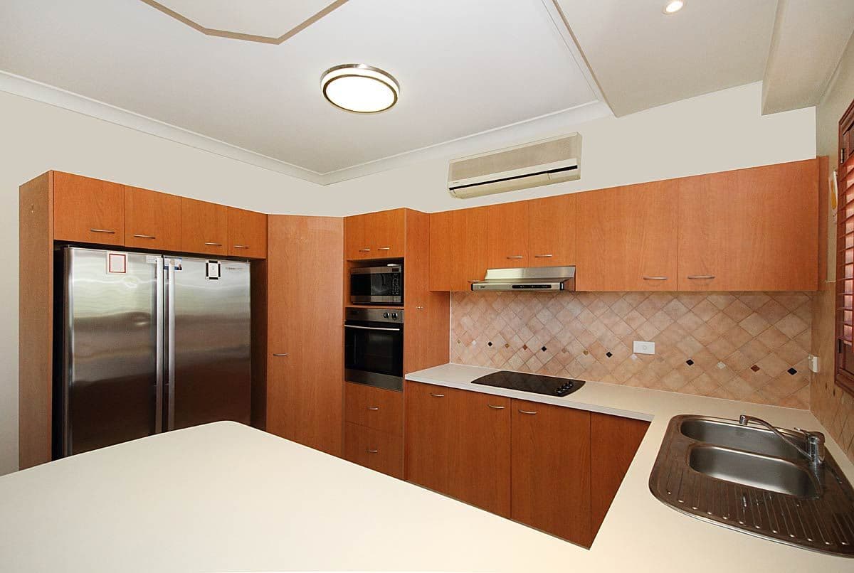 21 Anzac Road, CARINA HEIGHTS QLD 4152, Carina Heights - Thumbnail 2