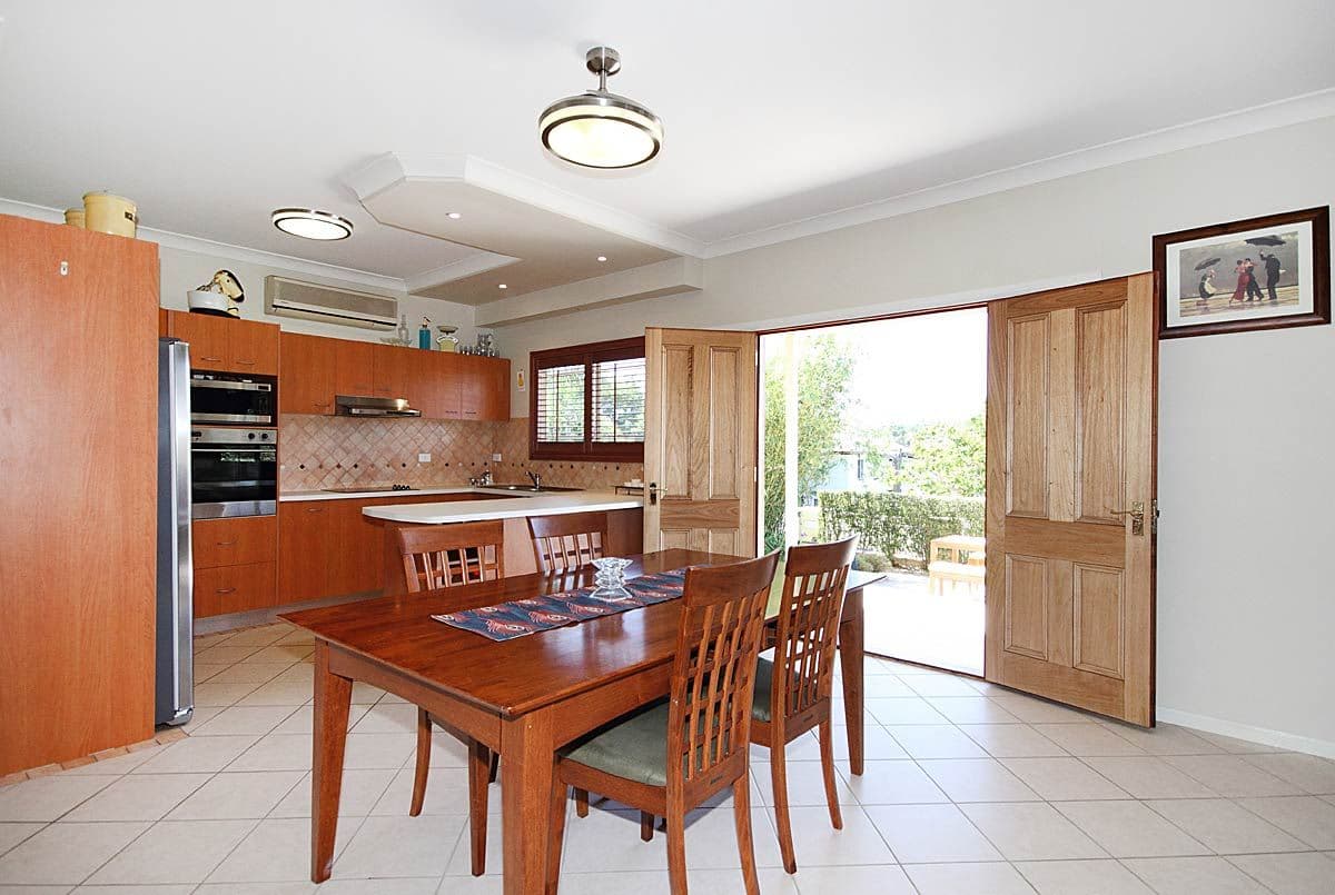 21 Anzac Road, CARINA HEIGHTS QLD 4152, Carina Heights - Thumbnail 5