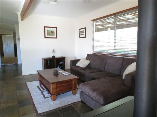 6/31 Pine Avenue, Elwood, Elwood - Thumbnail 3