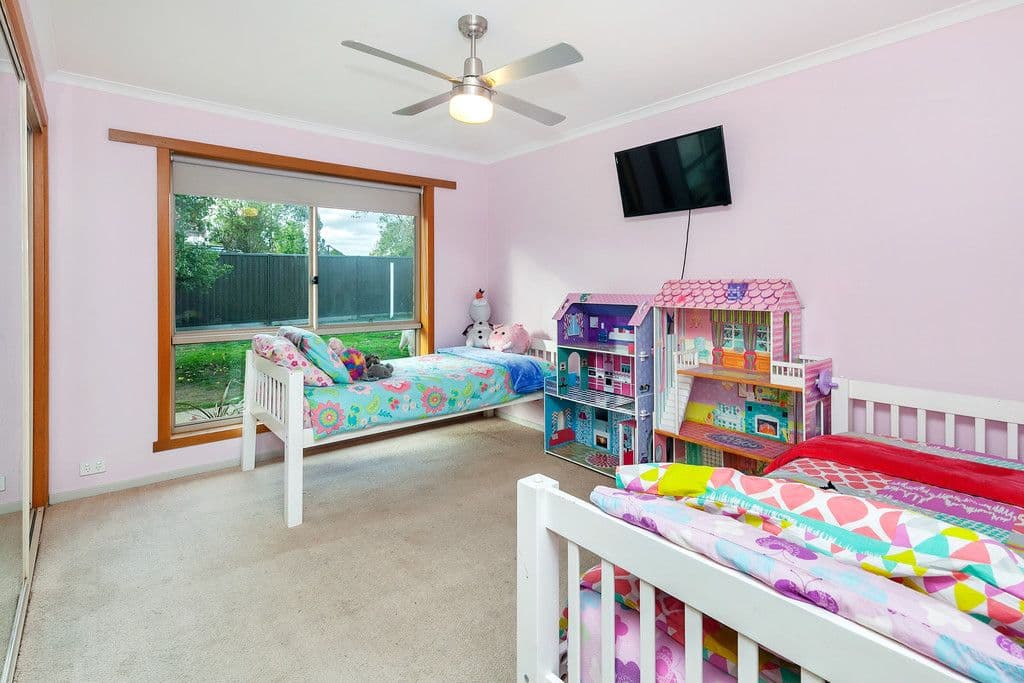 35 Towong Street, Alfredton VIC 3350, Alfredton - Thumbnail 6