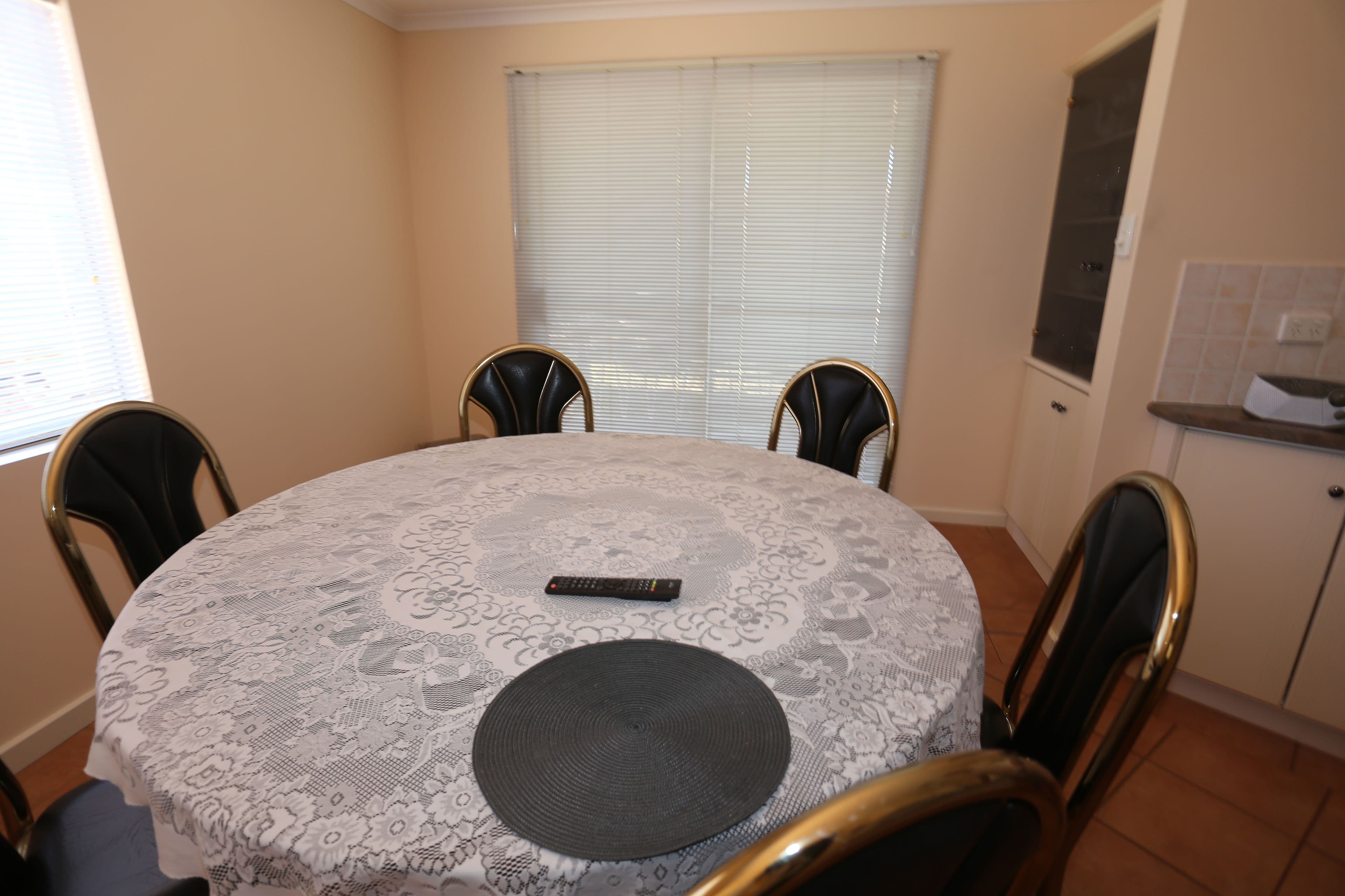 4 Sturt Pea Crescent, Kambalda West WA 6442, Kambalda West - Thumbnail 4