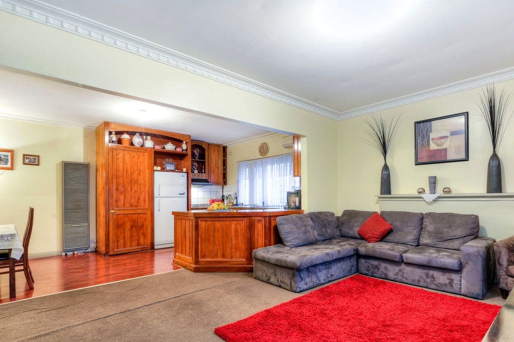 21 Elsey Road, Reservoir VIC 3073, Reservoir - Thumbnail 5
