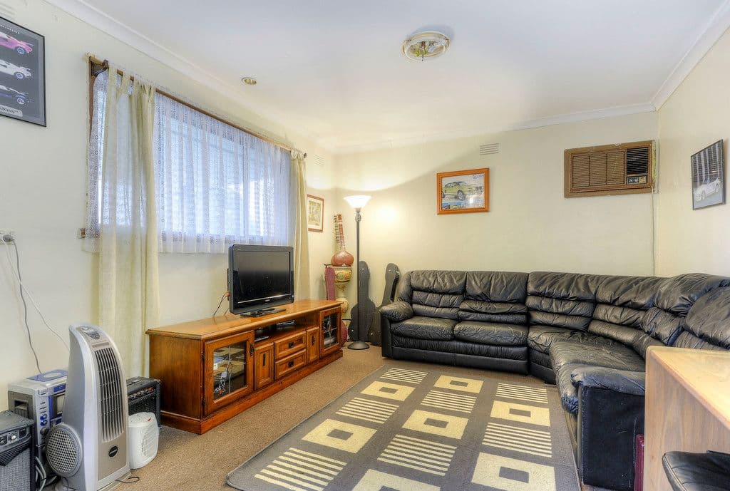 21 Elsey Road, Reservoir VIC 3073, Reservoir - Thumbnail 8