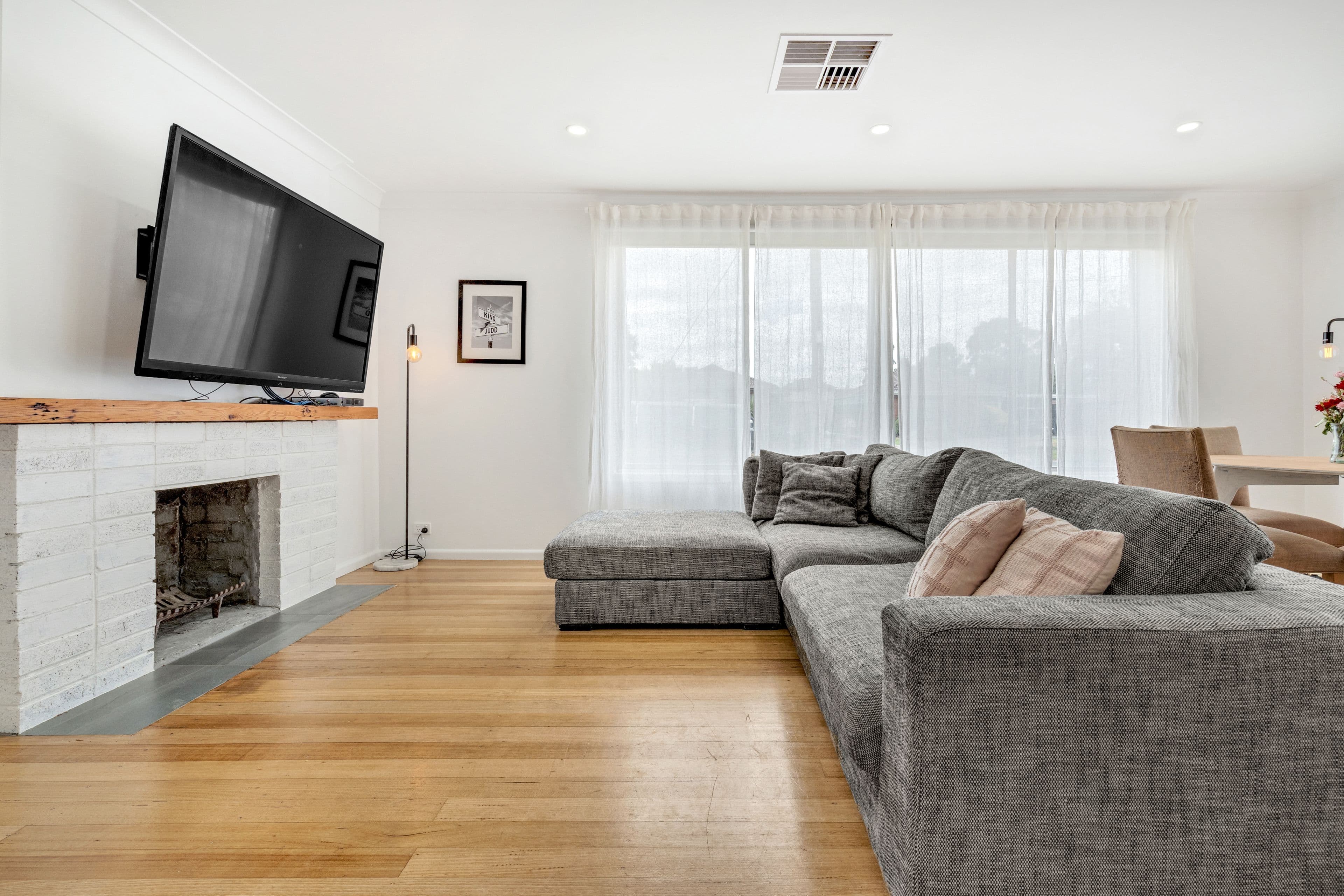 83 Wattleglen Street, Craigieburn VIC 3064, Craigieburn - Image 1