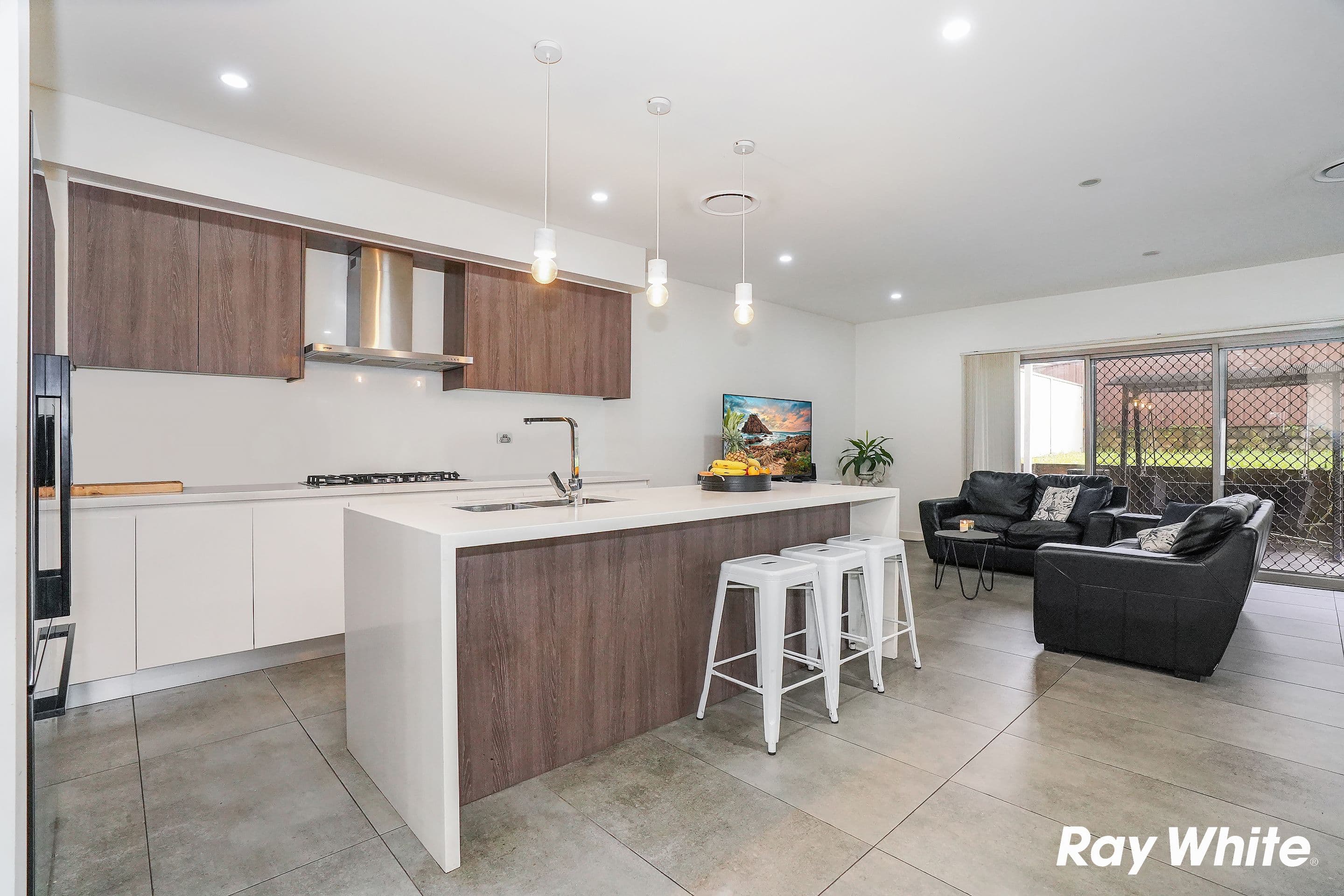 2/7a Cumbrae Close, Erskine Park NSW 2759, Erskine Park - Thumbnail 2