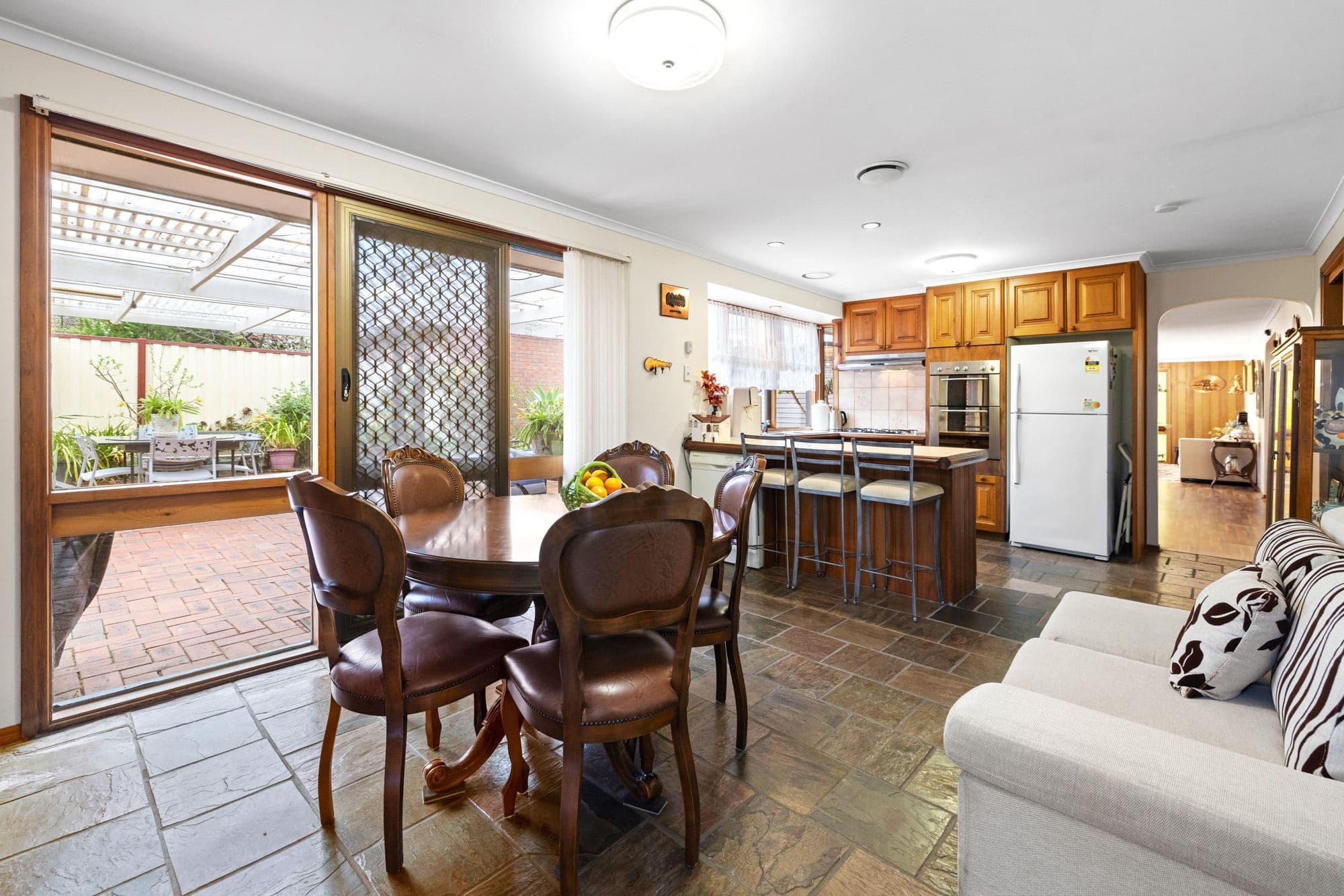 11 Dennison Avenue, Hoppers Crossing VIC 3029, Hoppers Crossing - Thumbnail 7