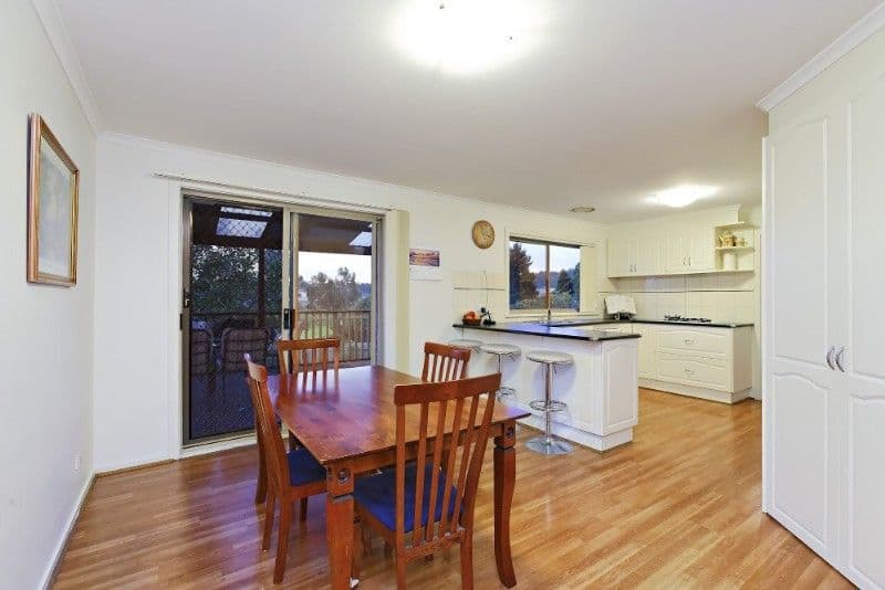 41 Mayfair Drive, FERNTREE GULLY VIC 3156, Ferntree Gully - Thumbnail 3