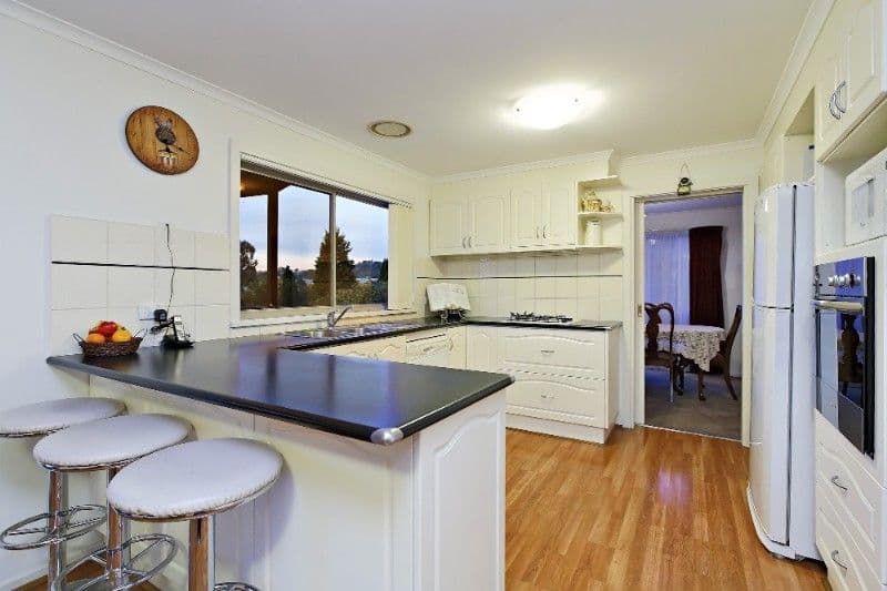 41 Mayfair Drive, FERNTREE GULLY VIC 3156, Ferntree Gully - Thumbnail 6