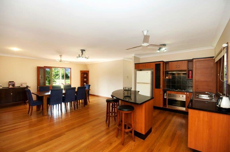 261 Kelso Drive, KELSO QLD 4815, Kelso - Thumbnail 2