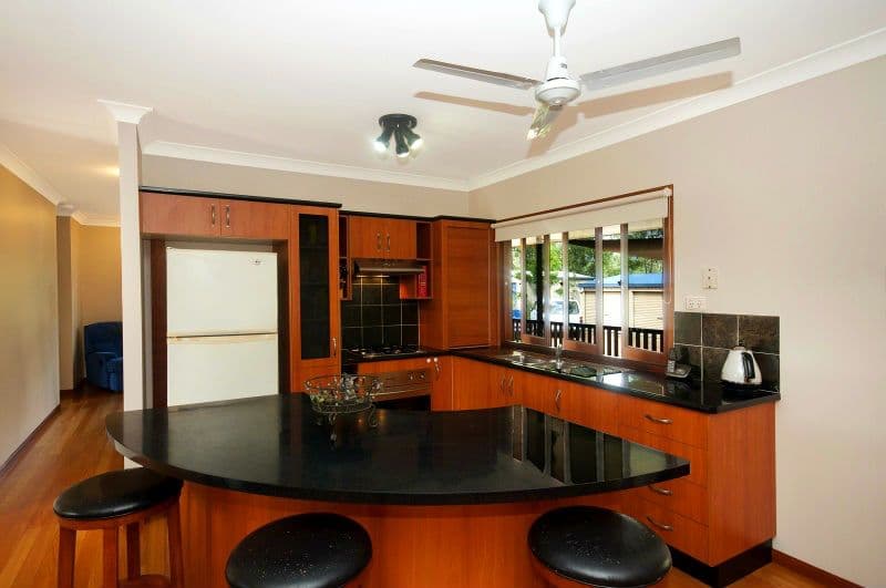 261 Kelso Drive, KELSO QLD 4815, Kelso - Thumbnail 3
