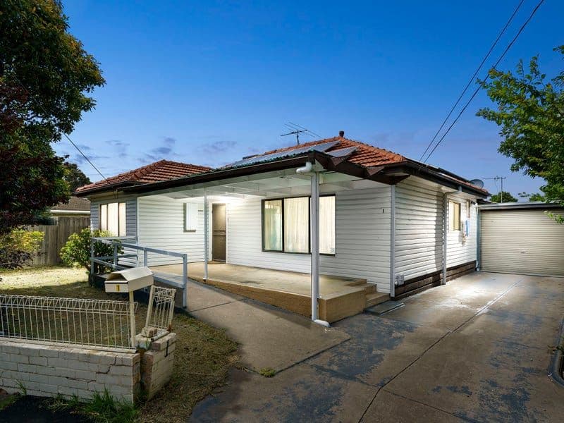 1 Almond Avenue, Brooklyn VIC 3012, Brooklyn - Image 1