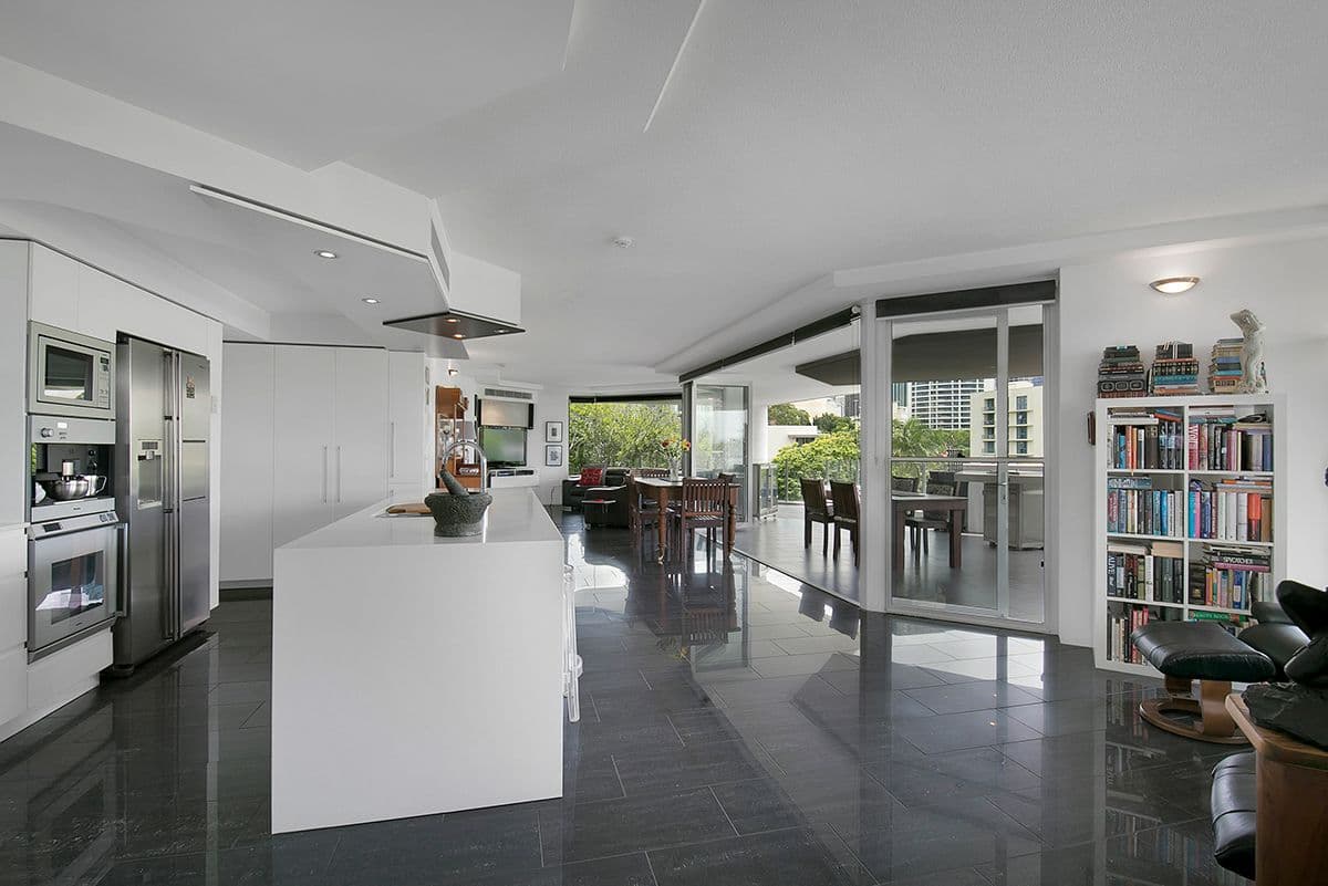 1 O'Connell Street, Kangaroo Point QLD 4169, Kangaroo Point - Thumbnail 3