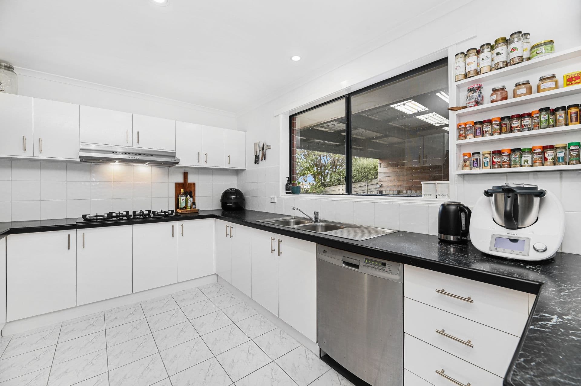 43 Bounty Way, Berwick VIC 3806, Berwick - Thumbnail 8