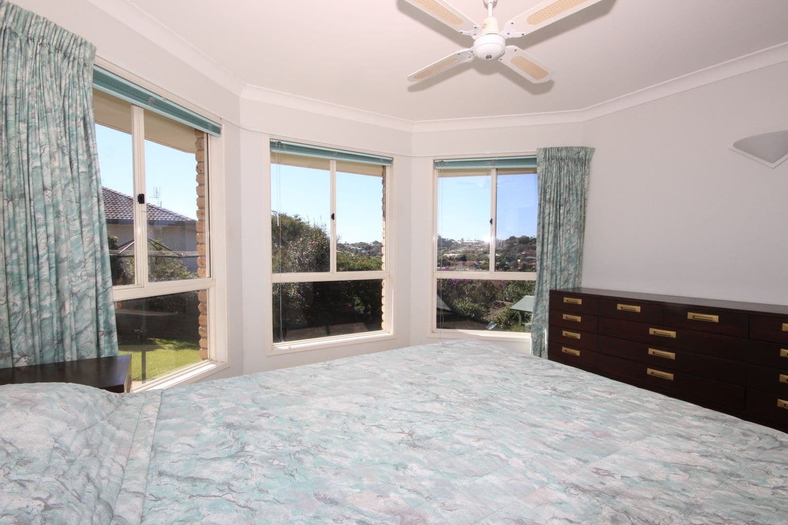 81 Lochlomond Drive, Banora Point - Thumbnail 7