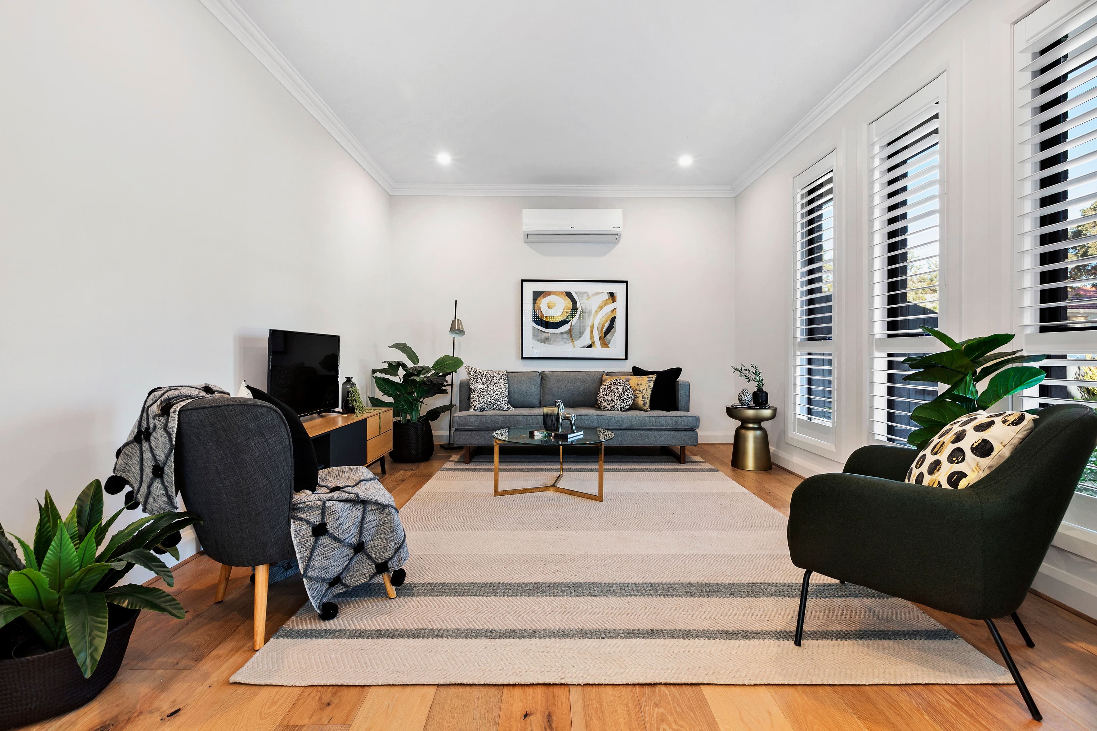 17 Dallas Avenue, Hughesdale VIC 3166, Hughesdale - Thumbnail 2