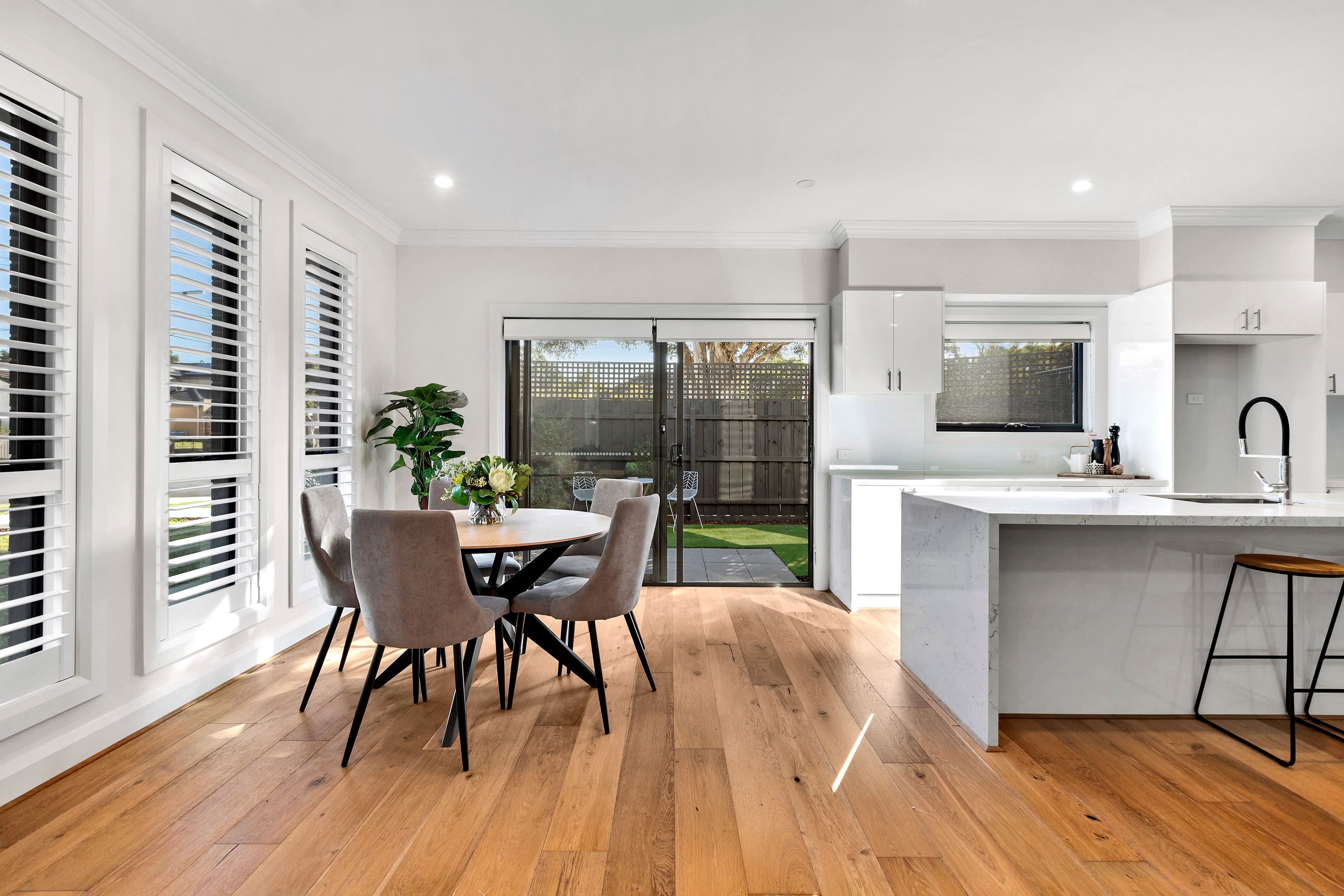 17 Dallas Avenue, Hughesdale VIC 3166, Hughesdale - Thumbnail 4