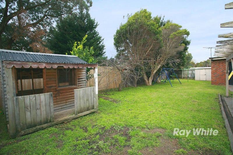 10 Hunter Court, CRANBOURNE NORTH VIC 3977, Cranbourne North - Thumbnail 4