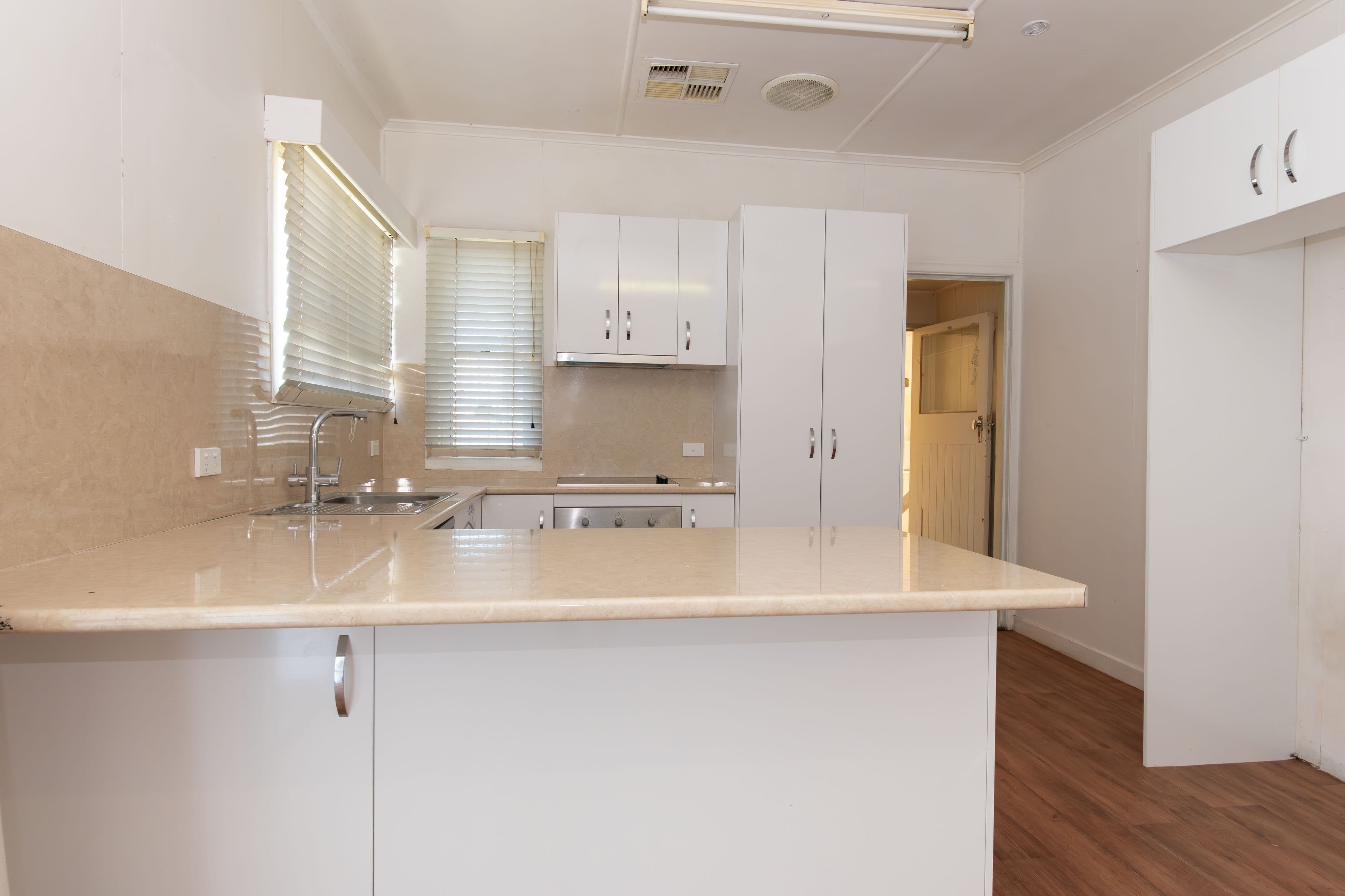 48 Marshall Street, Warwick QLD 4370, Warwick - Thumbnail 6