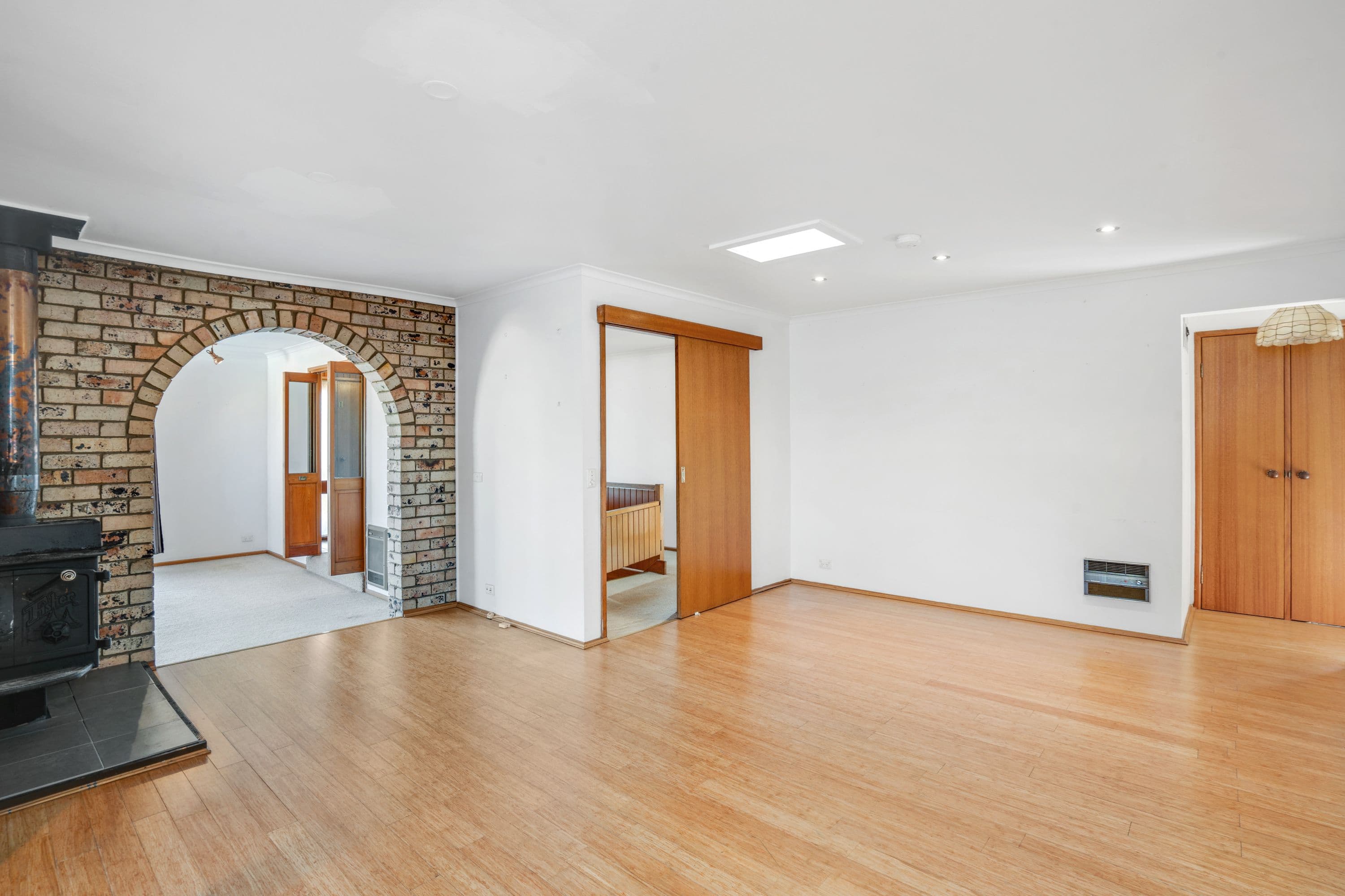201 Chuculba Crescent, Giralang ACT 2617, Giralang - Thumbnail 4