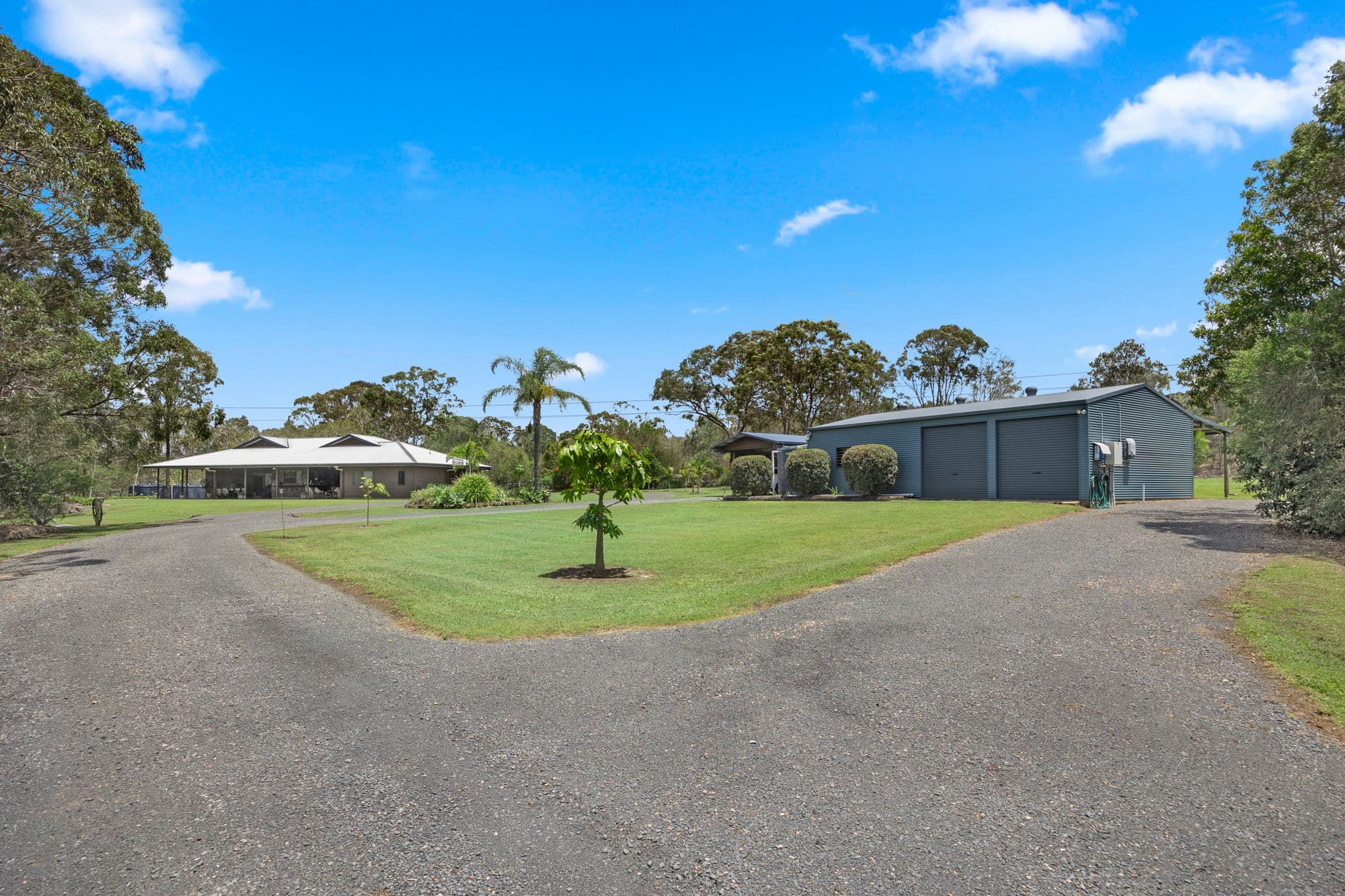 Sunshine Acres QLD 4655, Sunshine Acres - Thumbnail 2