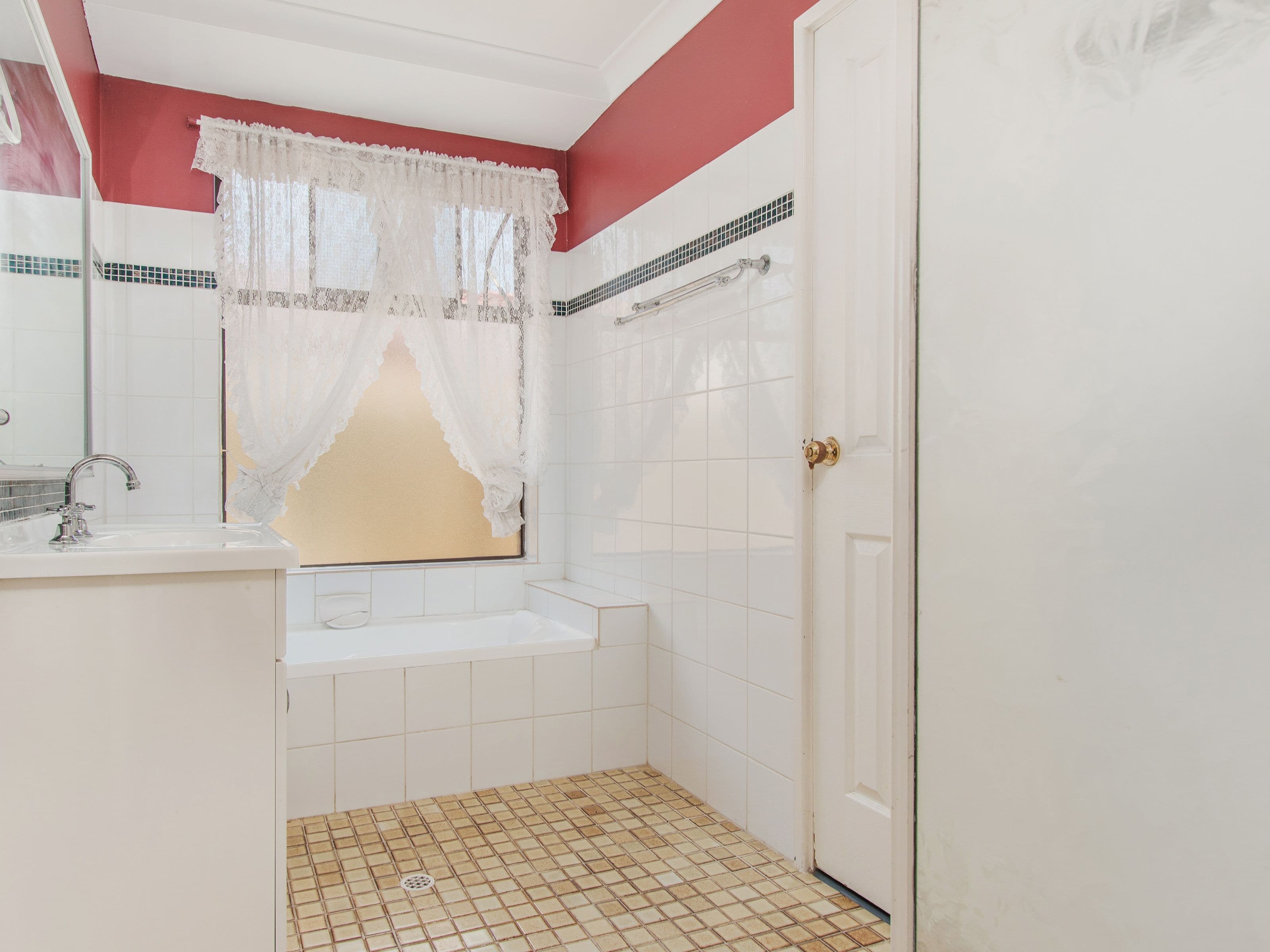 32 Kenton Way, Rockingham WA 6168, Rockingham - Thumbnail 7