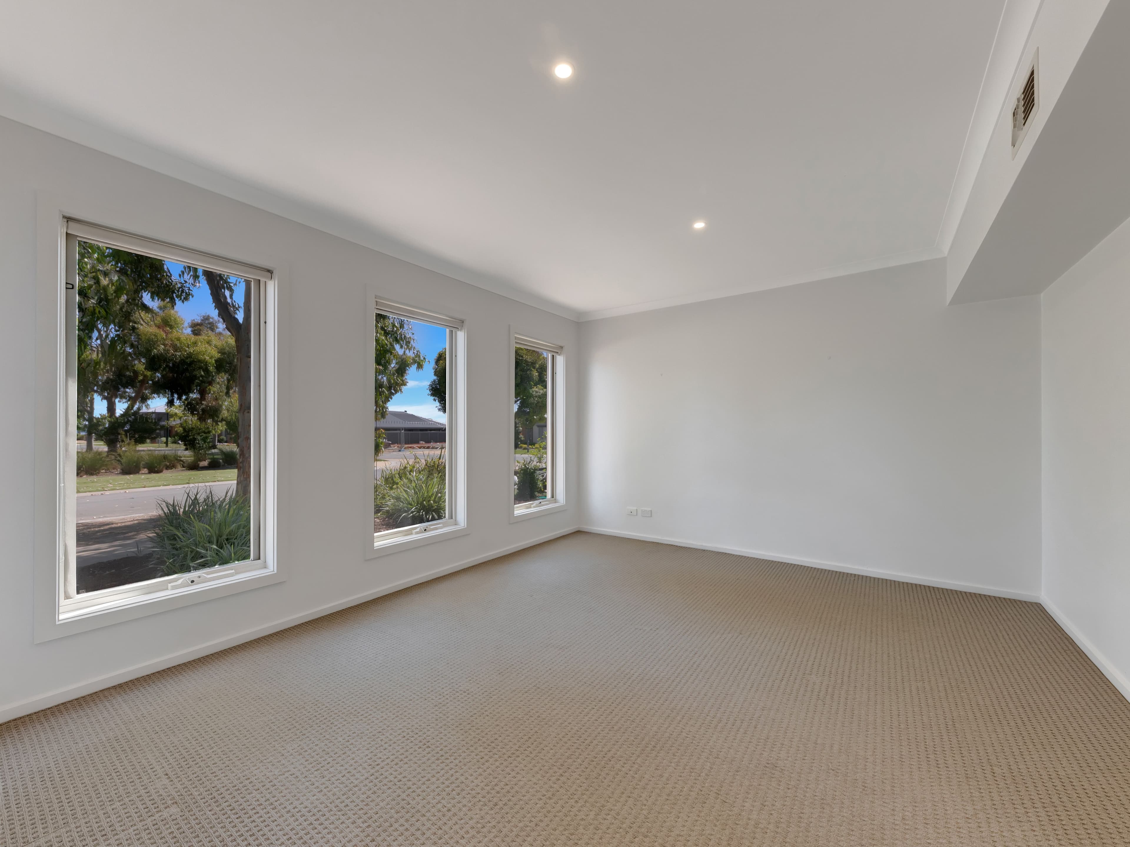 8 Melrose Crescent, Yarrawonga VIC 3730, Yarrawonga - Thumbnail 4