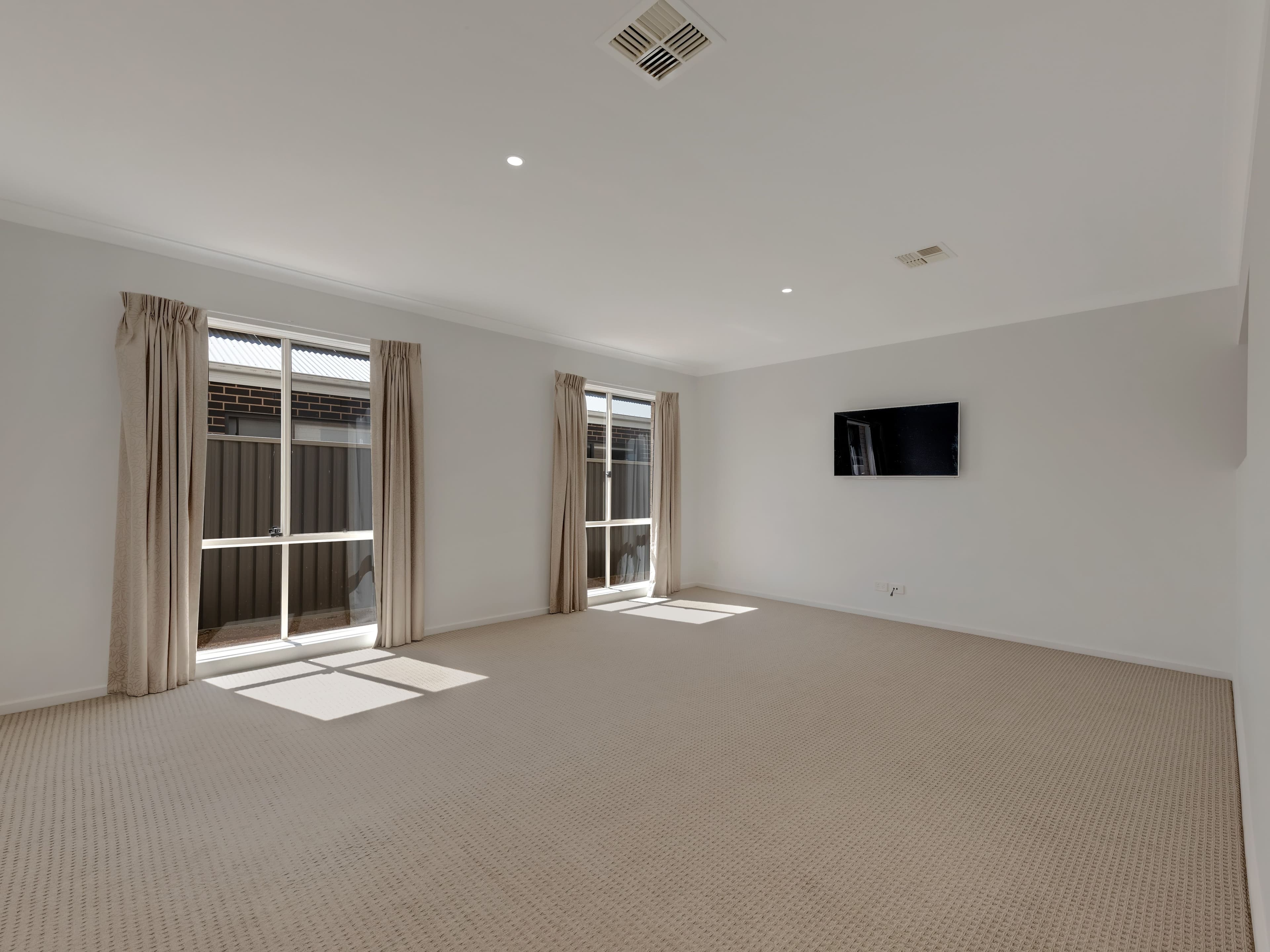 8 Melrose Crescent, Yarrawonga VIC 3730, Yarrawonga - Thumbnail 5