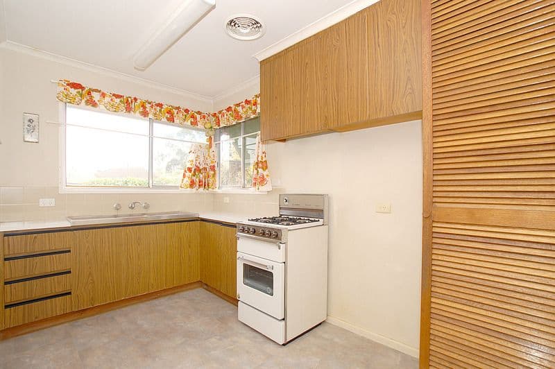 16a  Callander Road, NOBLE PARK VIC 3174, Noble Park - Thumbnail 2