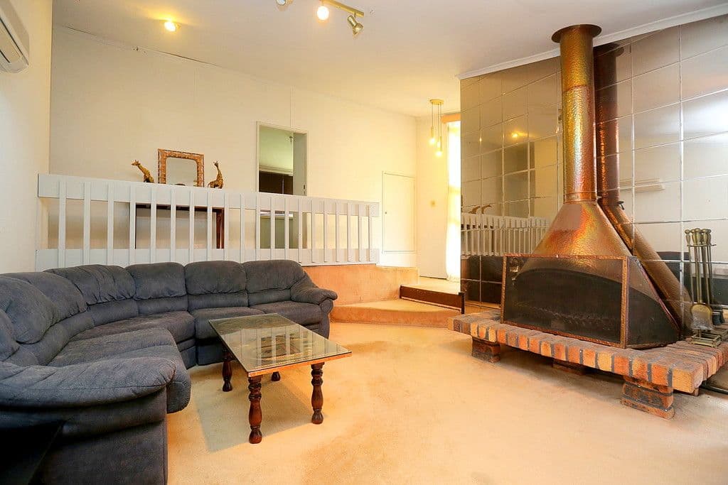 12 Parer Avenue, Condell Park - Thumbnail 2
