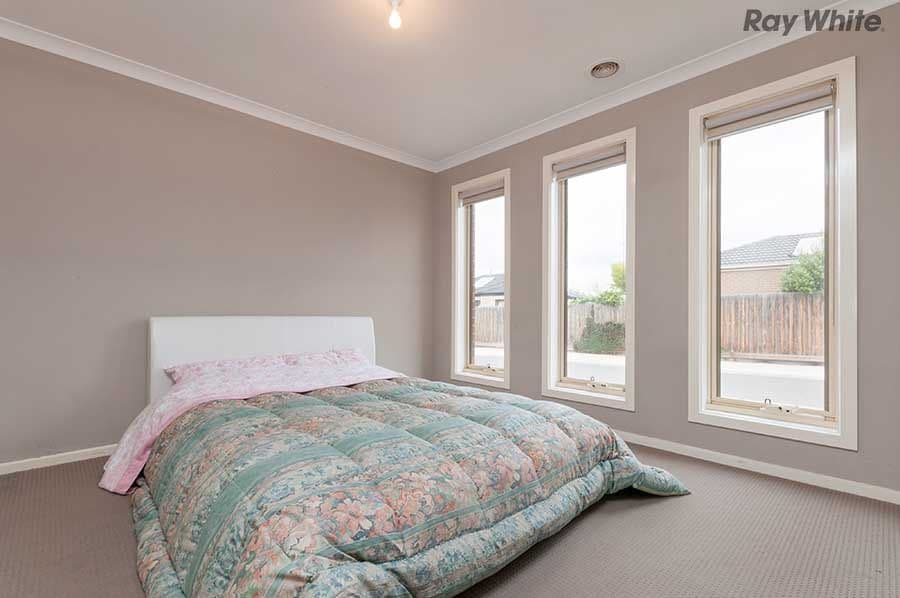 20-22 Roslyn Park Drive, Melton VIC 3337, Melton - Thumbnail 7