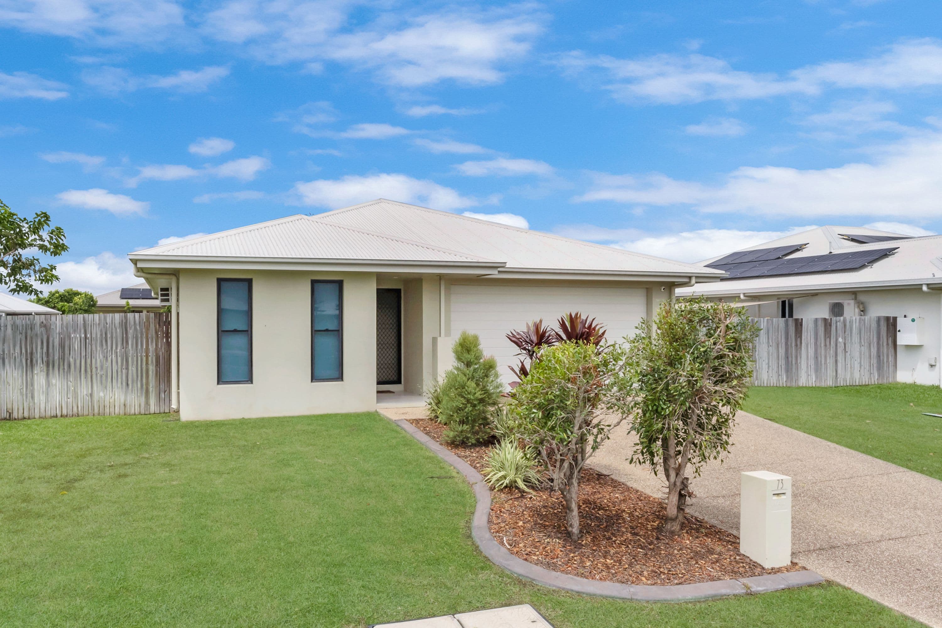 73 Shoalmarra Drive, Mount Low QLD 4818, Mount Low - Image 1