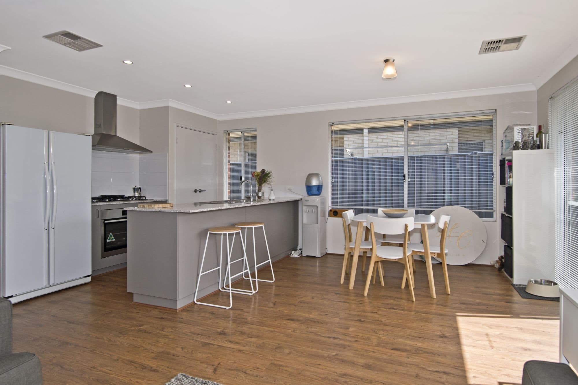 8 Altham Grove, Baldivis WA 6171, Baldivis - Thumbnail 3