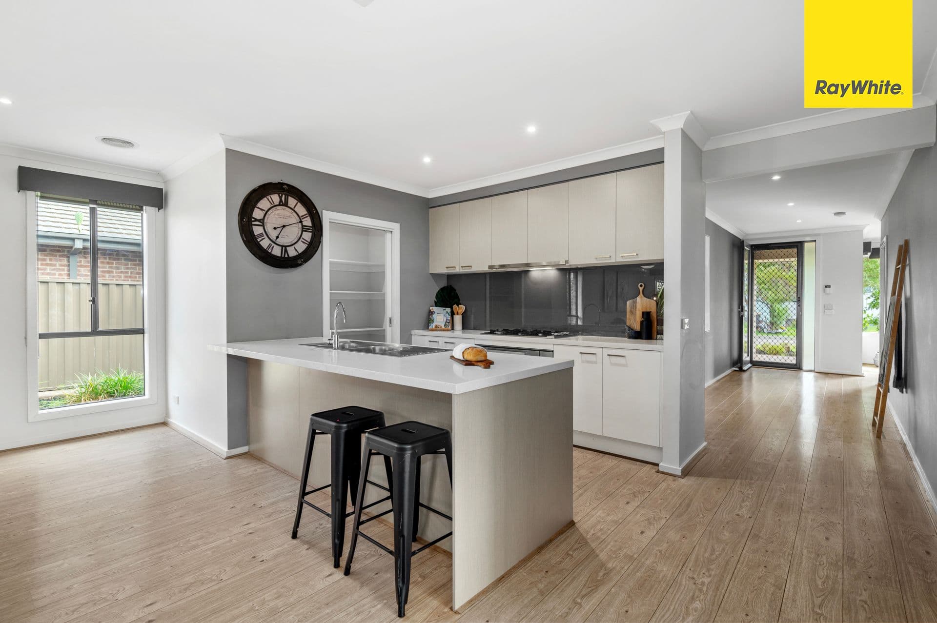 16 Ladbroke Street, Strathtulloh VIC 3338, Strathtulloh - Thumbnail 6