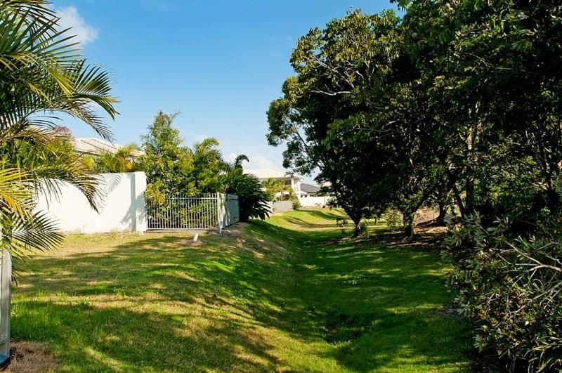 9119 Peter Senior Drive, HOPE ISLAND QLD 4212, Hope Island - Thumbnail 4