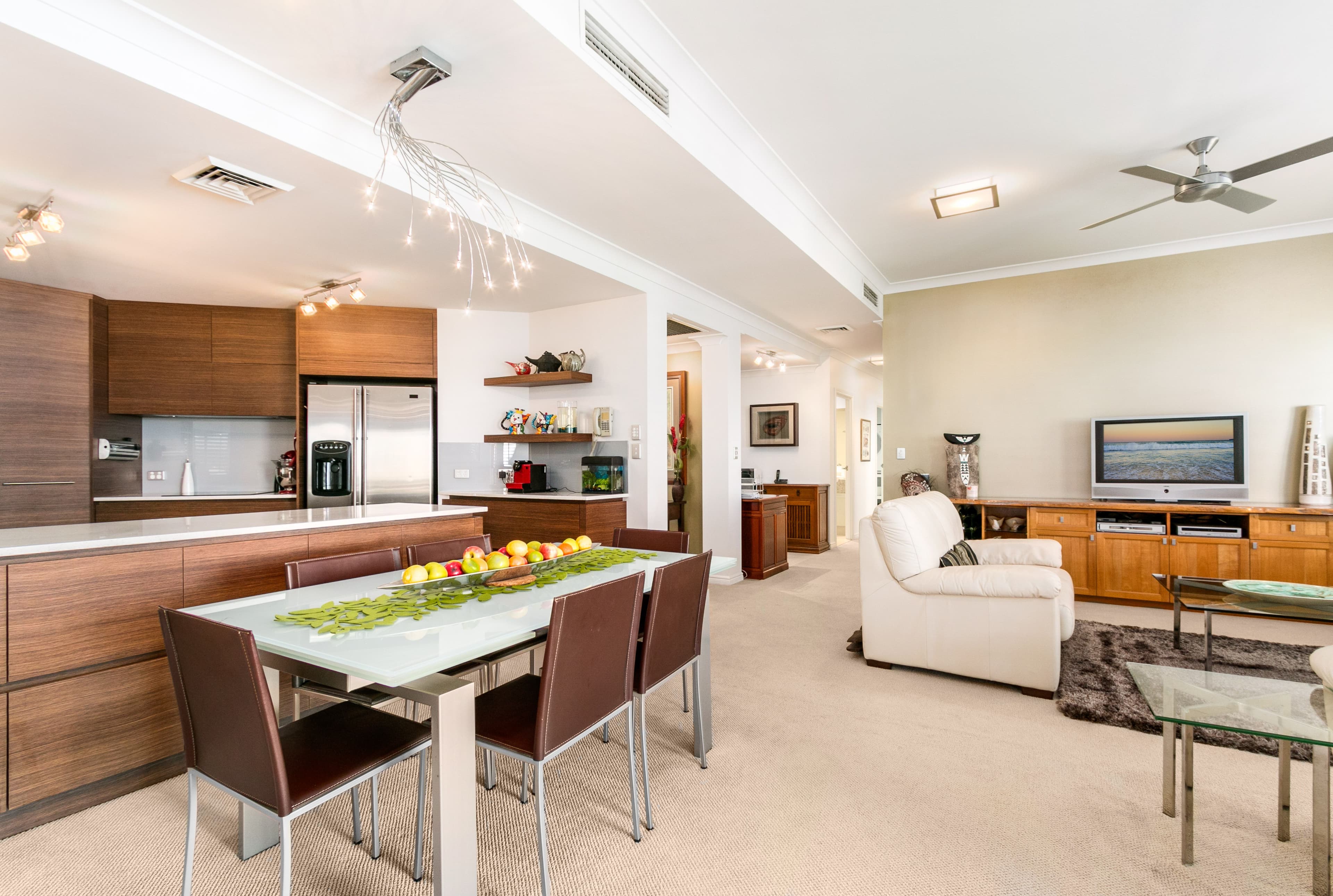 53-57 Esplanade, Cairns City QLD 4870, Cairns City - Thumbnail 2
