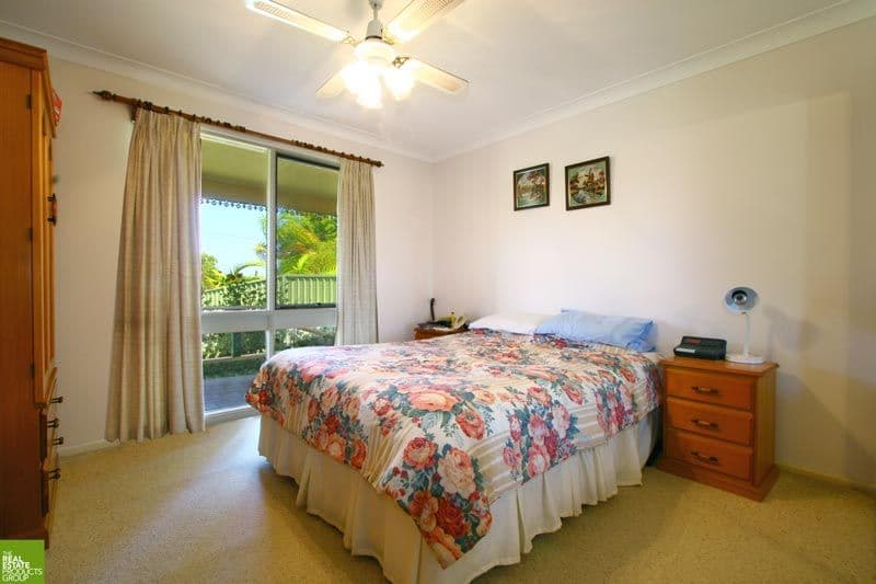 18  Flinders Close, BARRACK HEIGHTS NSW 2528, Barrack Heights - Thumbnail 5