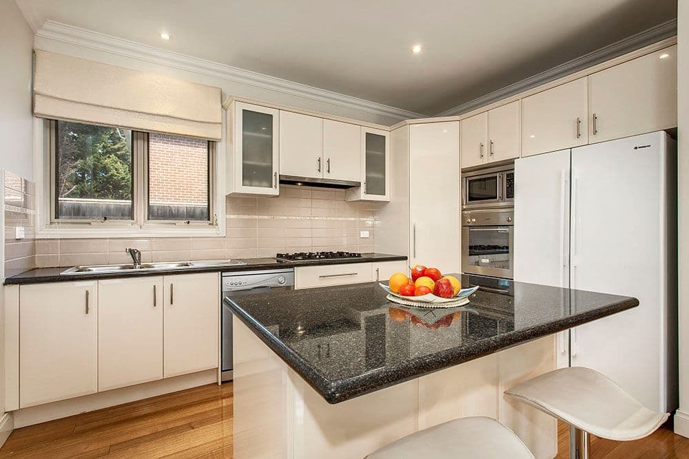 2A Maldon Crescent, DONCASTER EAST VIC 3109, Doncaster East - Thumbnail 4
