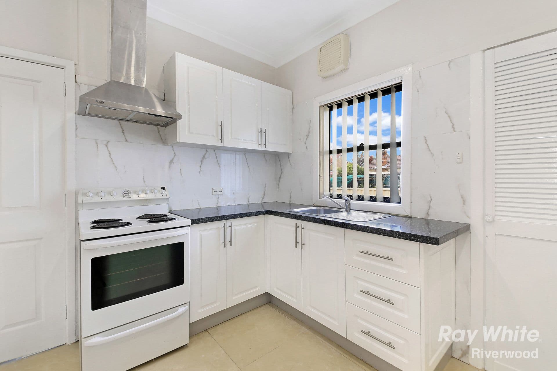 1 Bell Street, Riverwood - Thumbnail 8