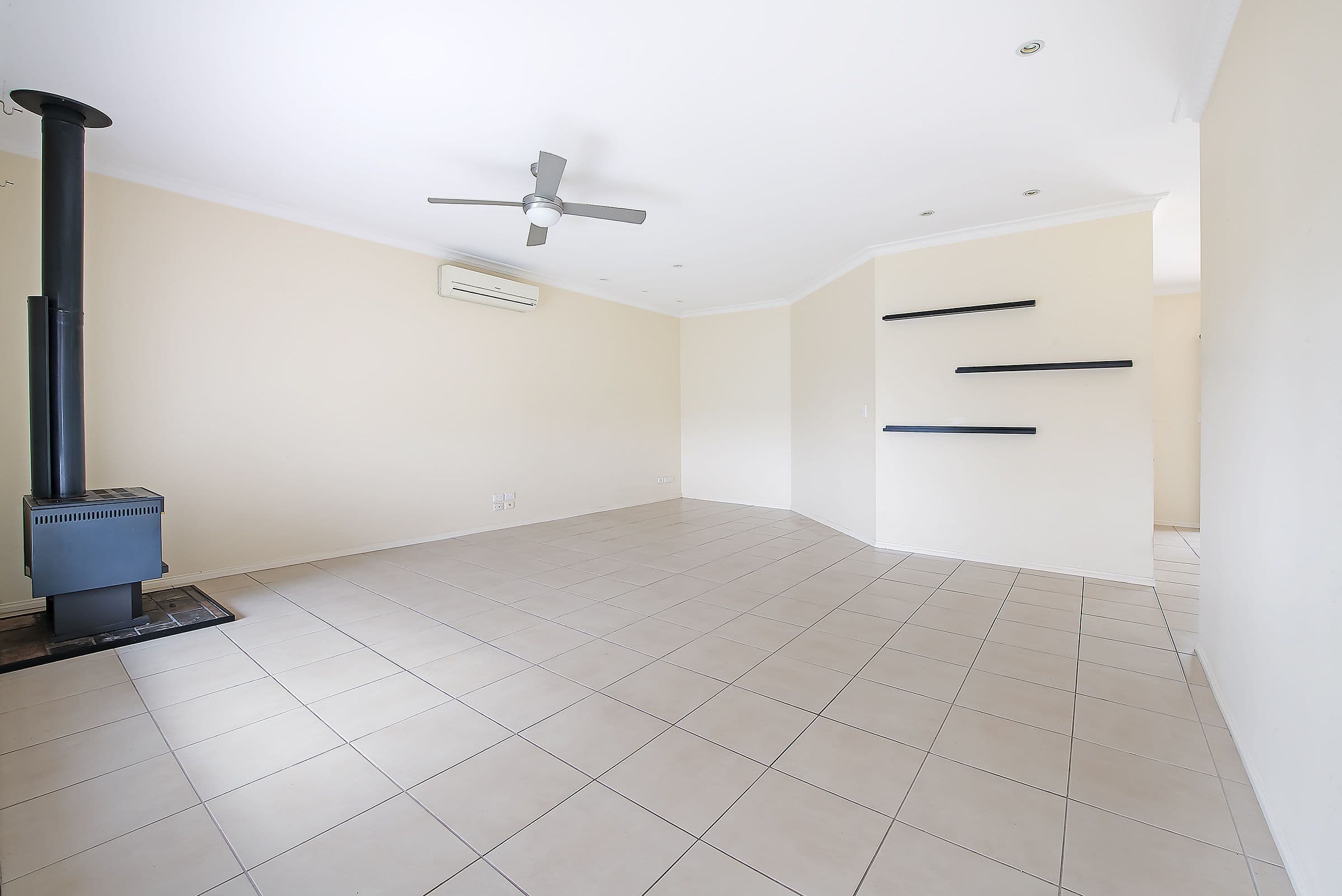50 Gynther Road, Rothwell QLD 4022, Rothwell - Thumbnail 3