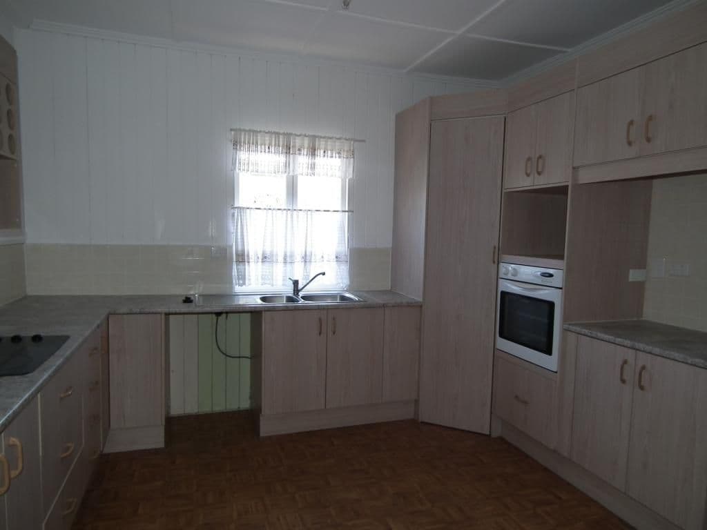 10 Smith Street, MARYBOROUGH QLD 4650, Maryborough - Thumbnail 2
