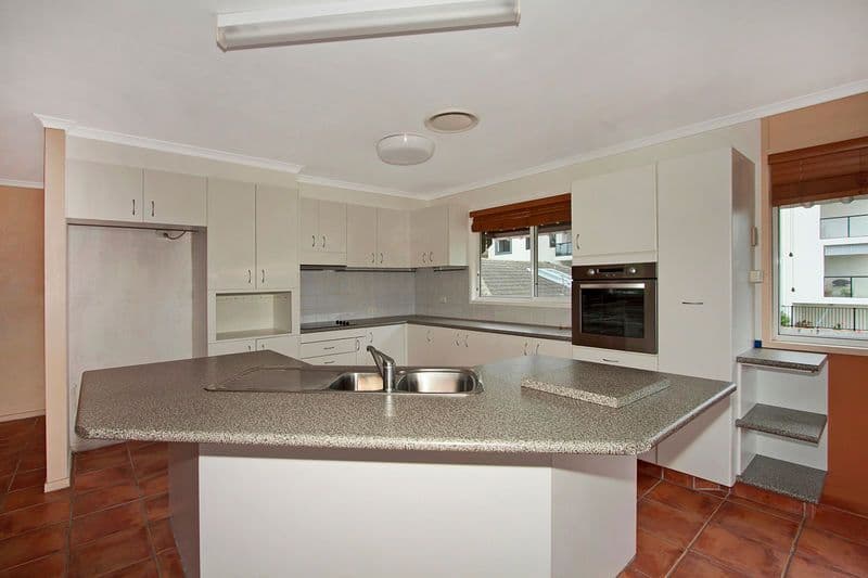 10 Sugar Gum Court, Viewbank, Viewbank - Thumbnail 2