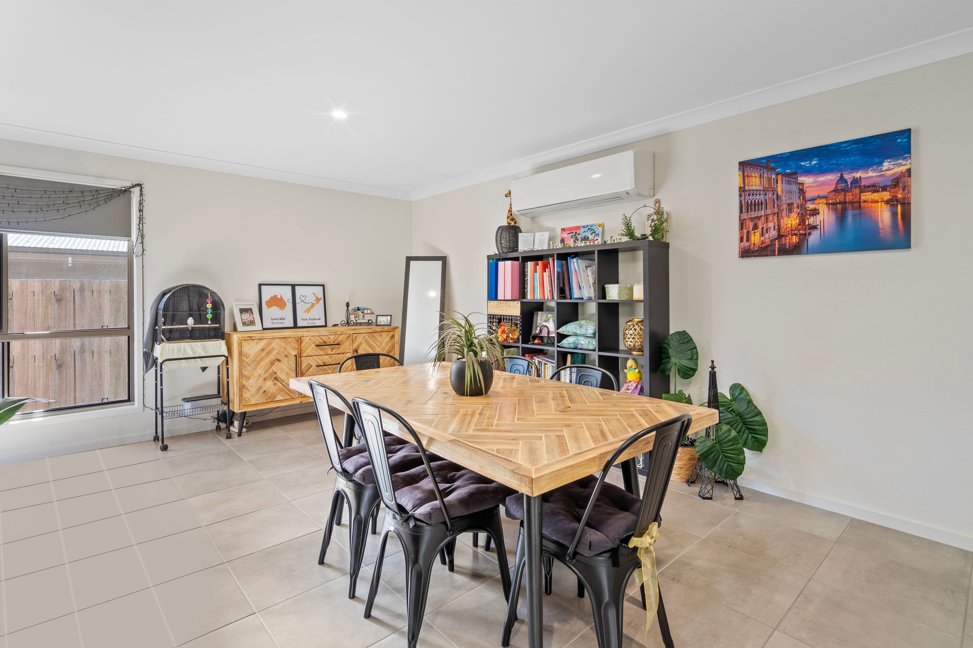 18 Dysart Drive, Holmview QLD 4207, Holmview - Thumbnail 4