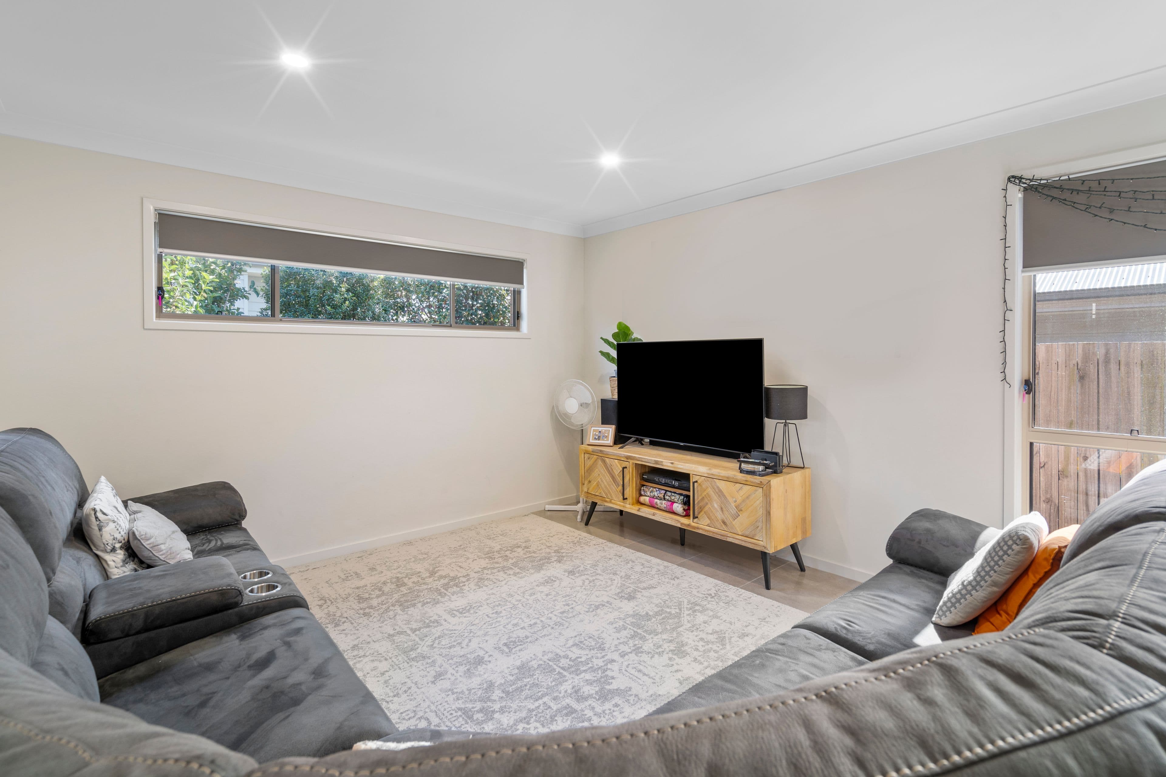 18 Dysart Drive, Holmview QLD 4207, Holmview - Thumbnail 6